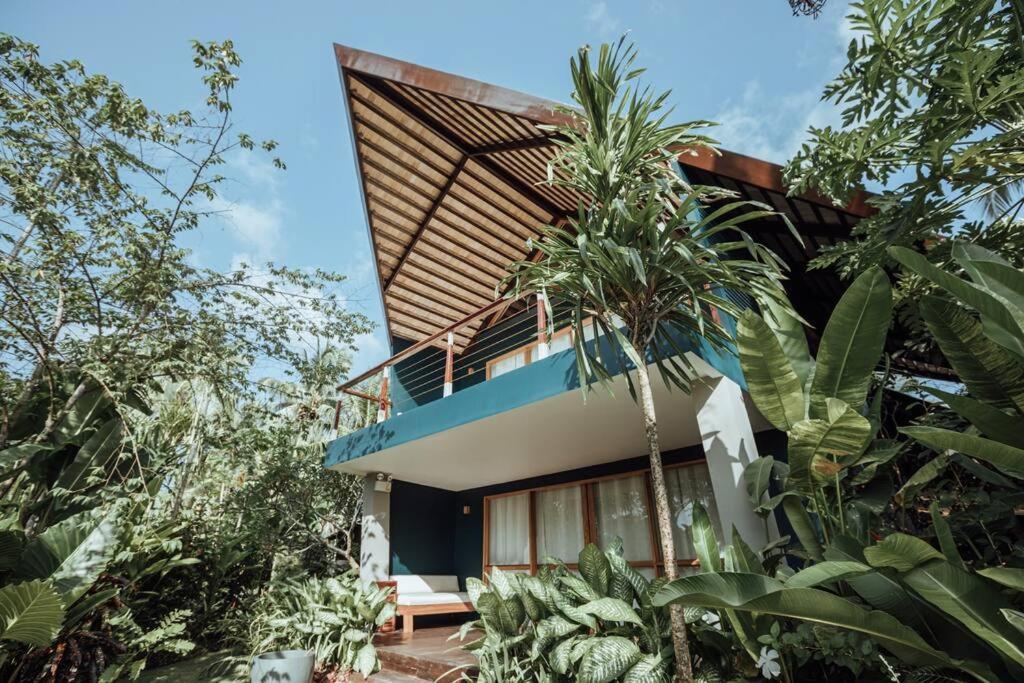 Maison Bukana - King Suite General Luna  Exterior photo