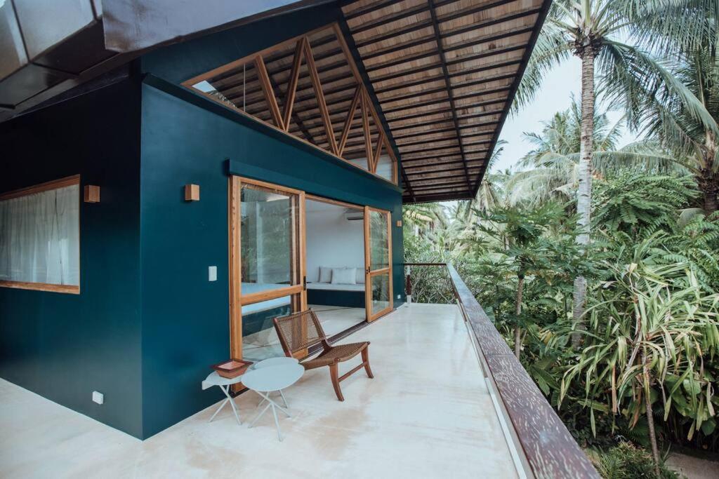 Maison Bukana - King Suite General Luna  Exterior photo